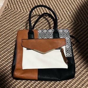 Apt.9 Crossbody handbag